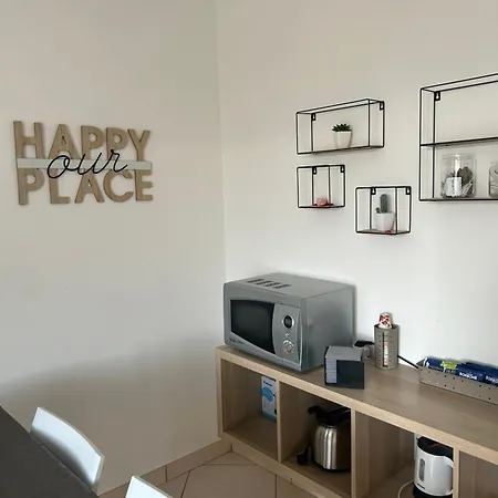 Apartment Dp *